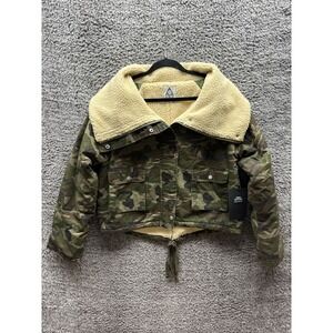 NWT Unif Camo‎ Faux Fur Sherpa Lined Cropped Bomber Jacket Womens Size L